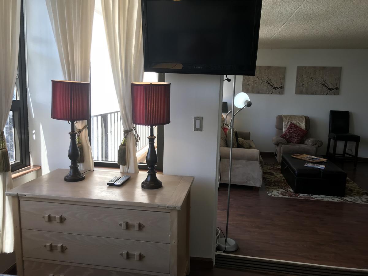 דירות הונולולו Waikiki Banyan מראה חיצוני תמונה